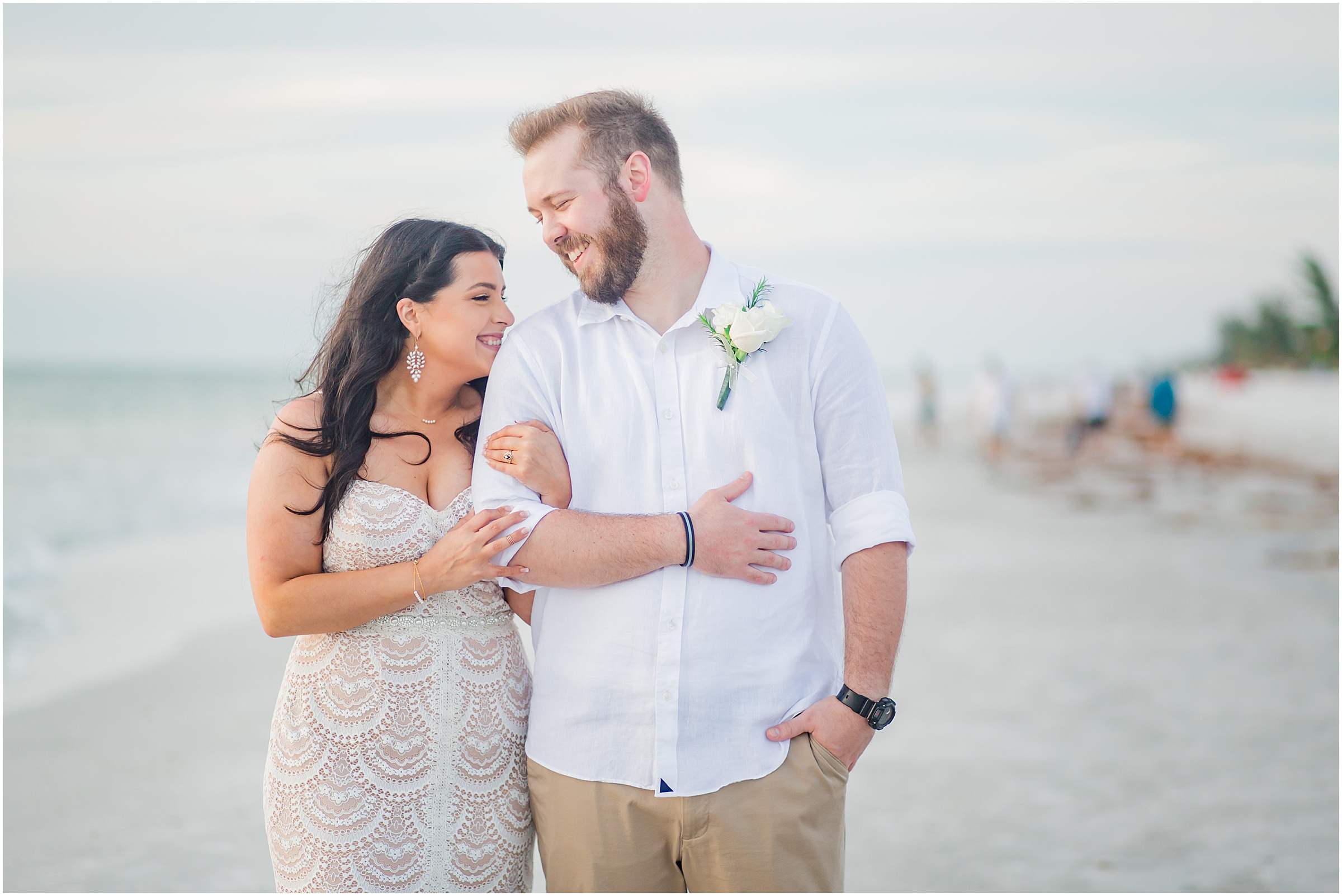 Marci & Justin Hobart tied the knot at their April Destination Beach Wedding in Indian Rocks, FL.