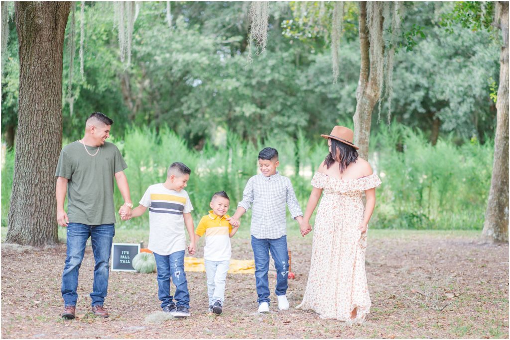 Stylish family attends Fall Mini Session with Megan Renee Photography in Wauchula, Florida.